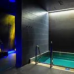 Aquacity Seasons Szálloda 4*