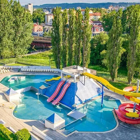 Aquacity Seasons 4*