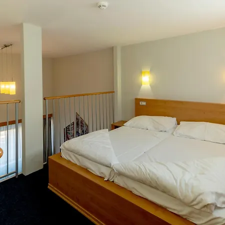 Hotel Aquacity Seasons