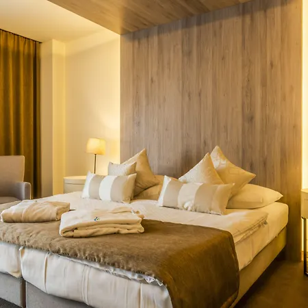 Aquacity Seasons Hotel