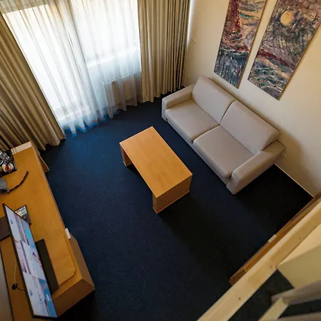 Aquacity Seasons Hotel 4*